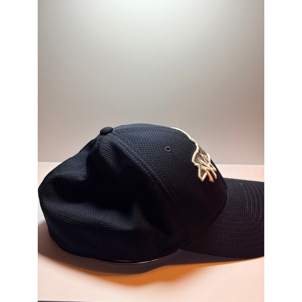 New Era Yankees Hat Medium/Large Navy Mesh Blue State Patch Sporty MLB Cap - Picture 4 of 9